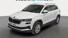 Usado 2024 Skoda Karoq Selection SUV | 25.355 € (Buen precio)