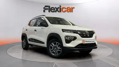 Usado Dacia Spring Comfort 33 kW (45 CV) 2021 Blanco Utilitario