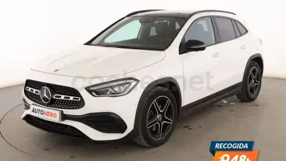Usado Mercedes GLA200 AMG line 150 CV (110 kW) 2020 Blanco SUV