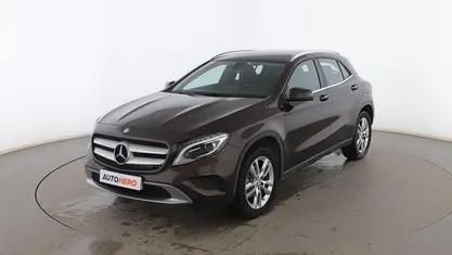 Usado Mercedes GLA220 Urban 177 CV (130 kW) 2016 SUV