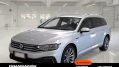 Plateado Usado 2021 VW Passat GTE Familiar | 16.450 € (Buen precio)