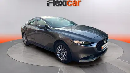 Usado Mazda 3 Prime-Line 140 CV (102 kW) 2025 Gris Berlina