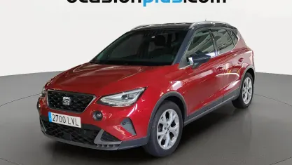 Usado Seat Arona FR 150 CV (110 kW) 2021 Rojo SUV