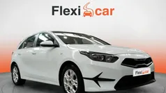Usado 2023 Kia Ceed Berlina | 14.990 € (Buen precio)