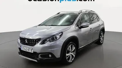 Usado Peugeot 2008 Allure 110 CV (80 kW) 2019 SUV