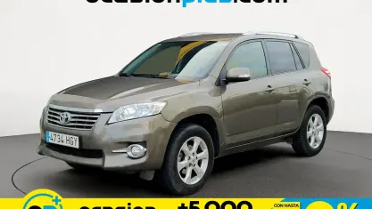 Usado Toyota RAV4 Advance 150 CV (110 kW) 2011 Marrón SUV