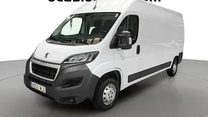 Usado Peugeot Boxer S 140 CV (102 kW) 2023 Blanco Van