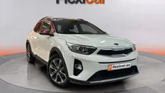 Usado 2020 Kia Stonic SUV | 14.190 € (Precio justo)