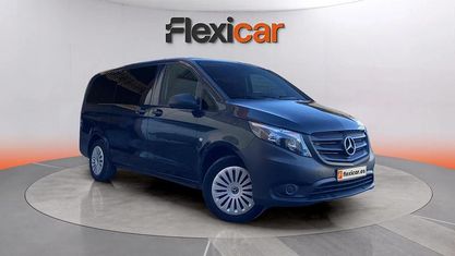 Usado Mercedes Vito 136 CV (100 kW) 2023 Negro Van