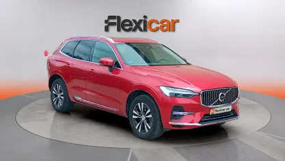 Usado Volvo XC60 Inscription 340 CV (250 kW) 2021 Granate SUV