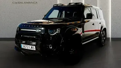Usado Land Rover Defender 525 CV (386 kW) 2022 Negro metalizado SUV