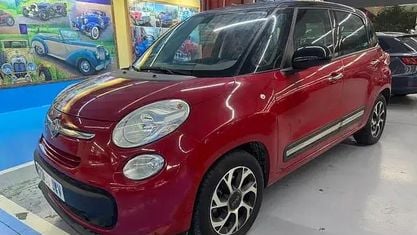 Usado Fiat 500L Lounge 95 CV (69 kW) 2017 Rojo Monovolumen