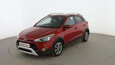 Rojo Usado 2017 Hyundai i20 Active Berlina | 11.099 € (Precio justo)