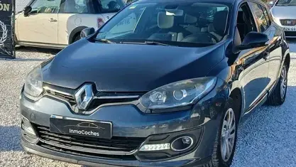 Usado Renault Mégane Life 95 CV (69 kW) 2014 Gris Utilitario