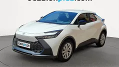 Blanco Nuevo 2025 Toyota C-HR Active SUV | 27.537 € (Precio justo)