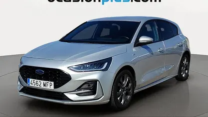 Usado Ford Focus ST-Line X 125 CV (91 kW) 2023 Gris plata Utilitario