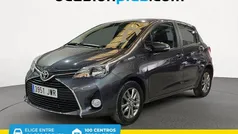 Gris Usado 2017 Toyota Yaris Active Utilitario | 11.390 € (Precio justo)