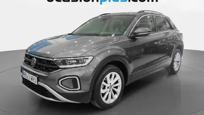 Usado VW T-Roc Life 116 CV (85 kW) 2024 Gris SUV