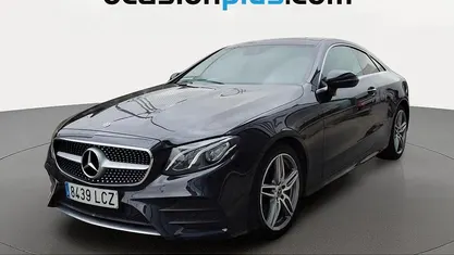 Usado Mercedes E220 AMG 194 CV (142 kW) 2019 Negro Coupe