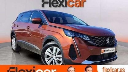Usado Peugeot 5008 GT 180 CV (132 kW) 2021 Marrón SUV