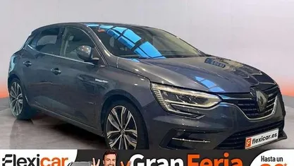 Usado 2021 Renault Mégane IV Zen Utilitario | 12.990 € (Precio justo)