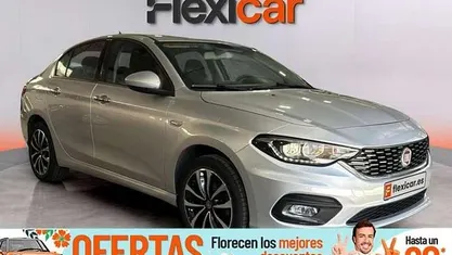 Usado Fiat Tipo Lounge 95 CV (69 kW) 2019 Gris Berlina