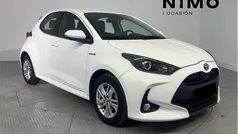 Usado 2021 Toyota Yaris Hybrid Active Berlina | 20.400 € (Precio justo)