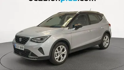 Usado Seat Arona FR 110 CV (80 kW) 2023 SUV
