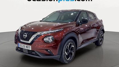 Używany Nissan Juke Acenta 114 KM (83 kW) 2024 Biały SUV