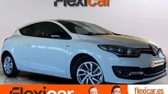 Blanco Usado 2016 Renault Mégane III Bose Edition Coupe | 11.190 € (Precio justo)