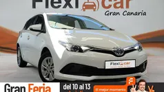 Usado 2018 Toyota Auris Hybrid Business Edition Berlina | 15.990 € (Precio justo)