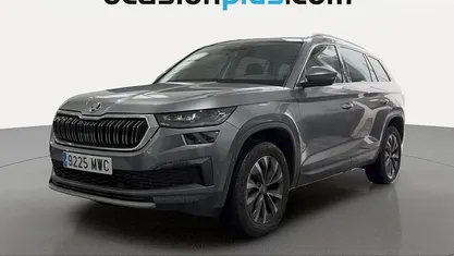 Usado Skoda Kodiaq Style 150 CV (110 kW) 2024 Gris SUV