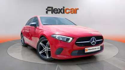 Usado Mercedes A200 163 CV (119 kW) 2019 Rojo Berlina