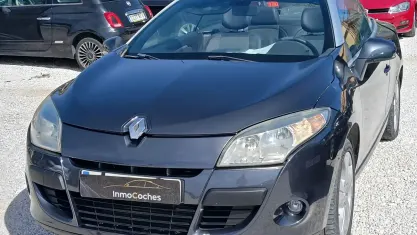 Usado Renault Mégane Dynamique 130 CV (95 kW) 2011 Negro Utilitario