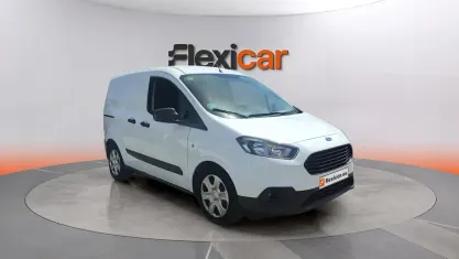 Usado Ford Transit Trend 100 HP (73 kW) 2020 Branco Van
