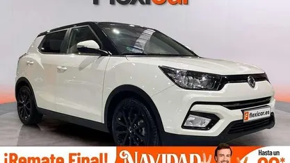 Usado Ssangyong (KGM) Tivoli Limited 163 CV (119 kW) 2019 SUV