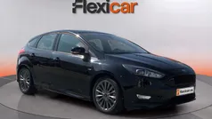 Usado 2017 Ford Focus ST-Line Berlina | 9470 € (Super precio)