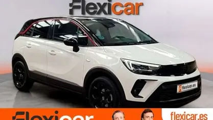 Usado Opel Crossland 110 CV (80 kW) 2023 Blanco SUV