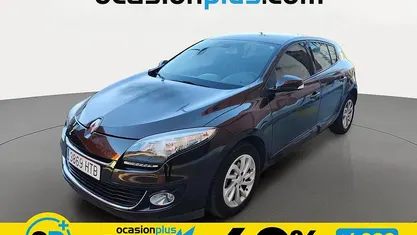 Usado Renault Mégane III Dynamique 115 CV (84 kW) 2013 Marrón