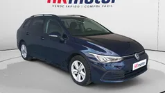 Azul Usado 2021 VW Golf VIII Life Familiar | 18.790 € (Precio justo)