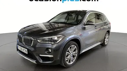 Usado BMW X1 140 CV (102 kW) 2019 Gris SUV