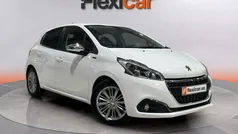 Blanco Usado 2019 Peugeot 208 Signature Sky Utilitario | 9690 € (Super precio)