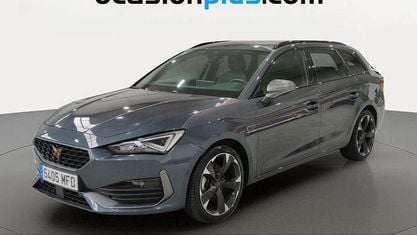 Usado Cupra Leon 150 HP (110 kW) 2023 Cinzento Monovolume