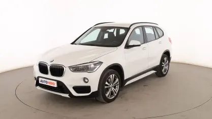 Usado BMW X1 Sport Line 150 CV (110 kW) 2016 Blanco SUV
