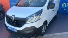 Blanco Usado 2015 Renault Trafic Van | 11.650 € (Un poco caro)