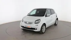 Blanco Usado 2017 Smart ForFour Basis Berlina | 11.499 € (Buen precio)