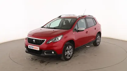 Usado Peugeot 2008 Style 82 CV (60 kW) 2018 Rojo SUV