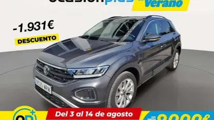 Usado VW T-Roc Life 110 CV (80 kW) 2024 Gris SUV