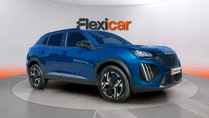 Usado Peugeot 2008 Allure 101 CV (74 kW) 2025 Azul SUV