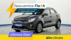 Usado 2022 Kia Stonic Plus SUV | 14.190 € (Precio justo)